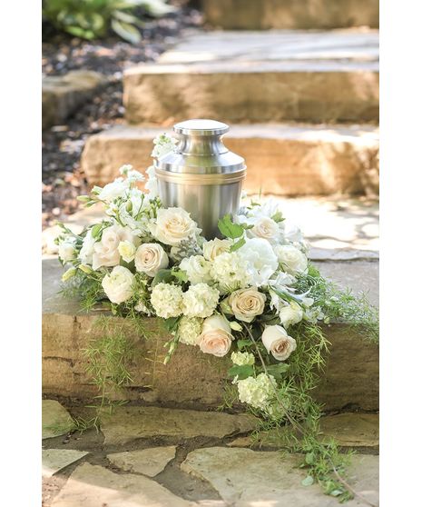 Serenity Urn Design