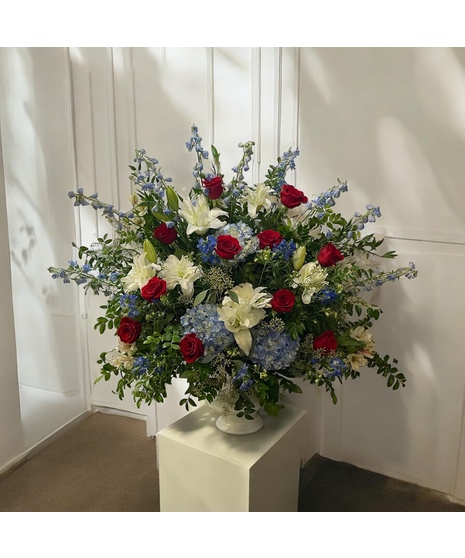 Patriotic Sympathy Urn Design