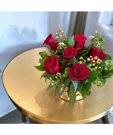 Half Dozen Red  Roses w/ filler